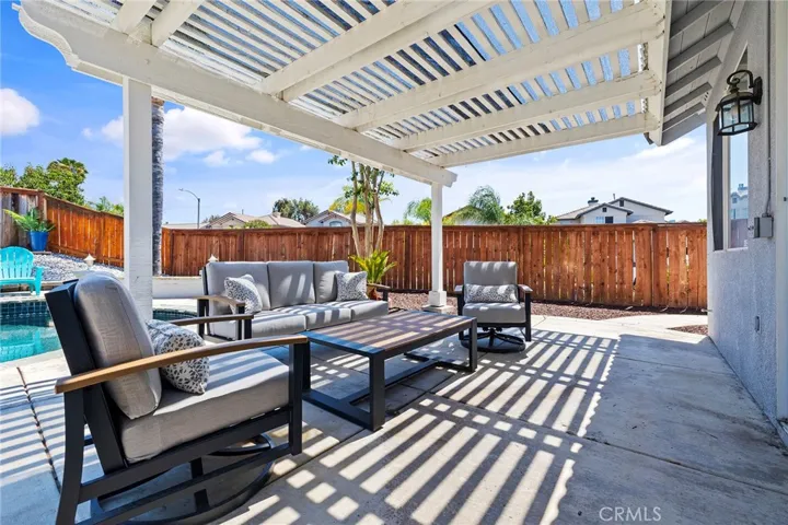 25152 Calle Entradero, Murrieta, California 92563