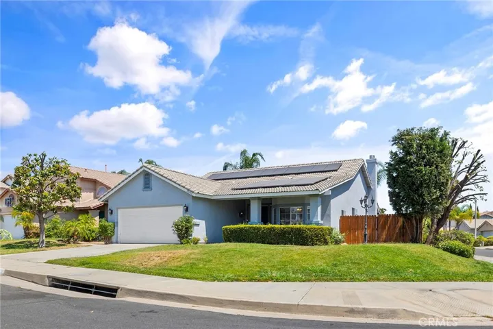 25152 Calle Entradero, Murrieta, California 92563