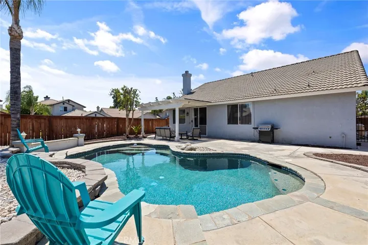 25152 Calle Entradero, Murrieta, California 92563