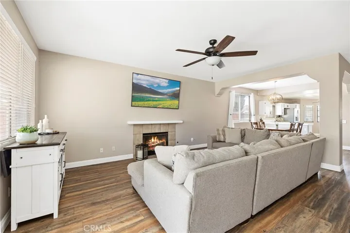 25152 Calle Entradero, Murrieta, California 92563