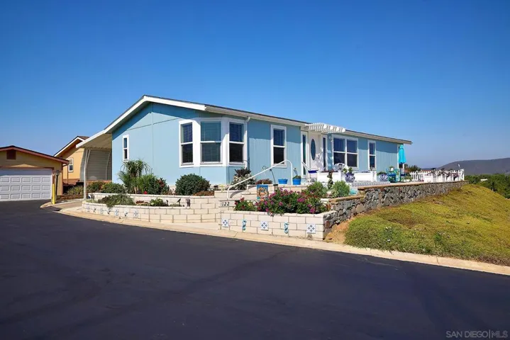 909 Richland Rd Spc 122, San Marcos, California 92069