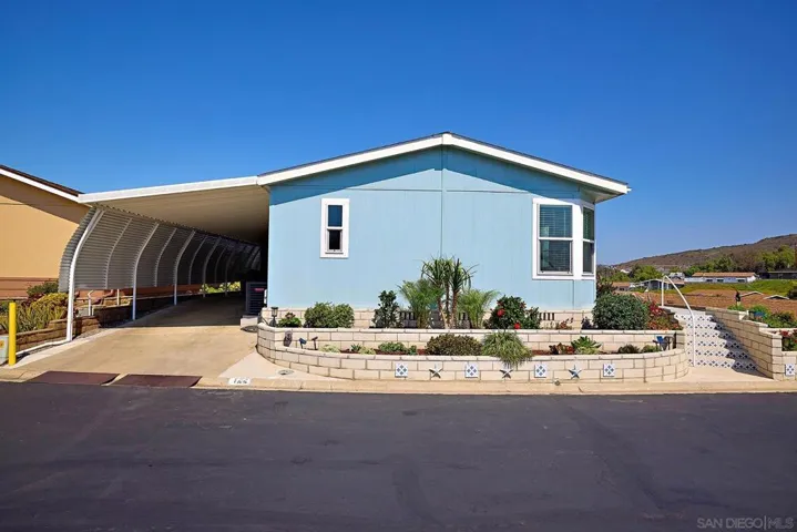 909 Richland Rd Spc 122, San Marcos, California 92069