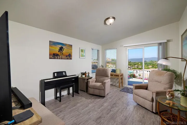 909 Richland Rd Spc 122, San Marcos, California 92069