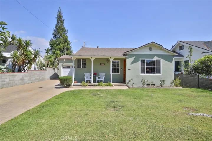 1604 North Niagara Street, Burbank, California 91505