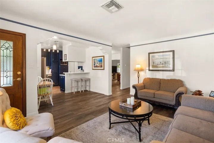 Main House - Living Room