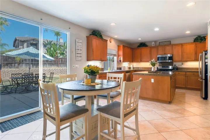42900 Cinnamon Lane, Temecula, California 92592