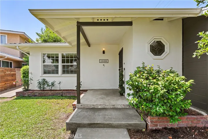 1008 E Marcellus Street, Long Beach, California 90807