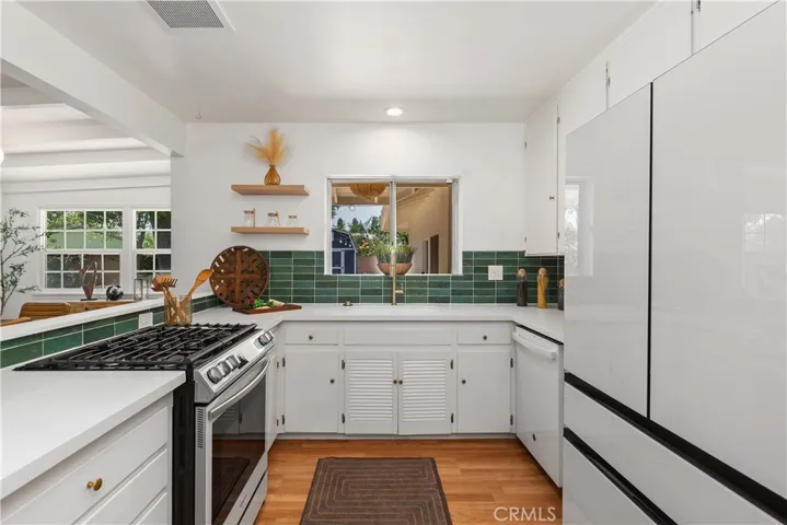 1008 E Marcellus Street, Long Beach, California 90807