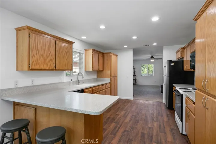 17851 Alps Drive, Tehachapi, California 93561
