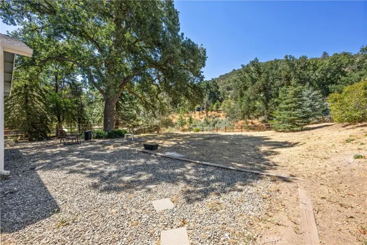 17851 Alps Drive, Tehachapi, California 93561