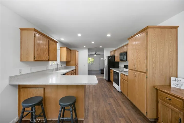 17851 Alps Drive, Tehachapi, California 93561