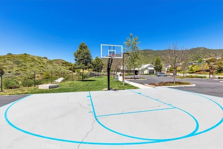 35425 Asturian Way, Fallbrook, California 92028