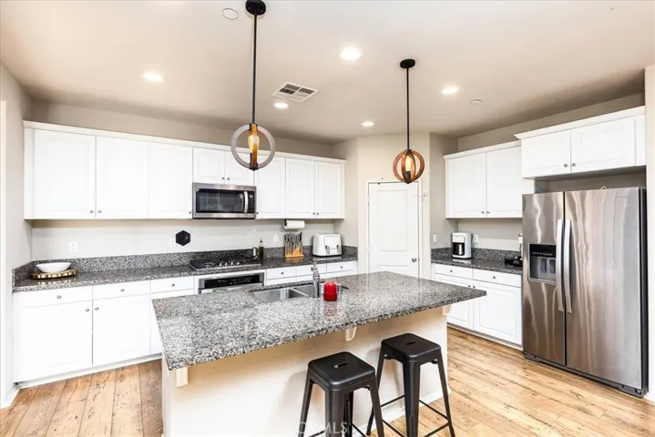 35425 Asturian Way, Fallbrook, California 92028