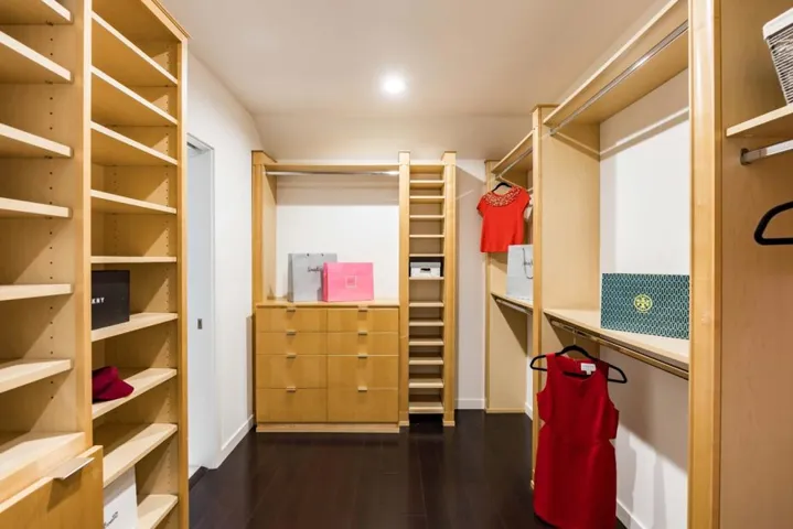 1433 Dana Avenue, Palo Alto, California 94301
