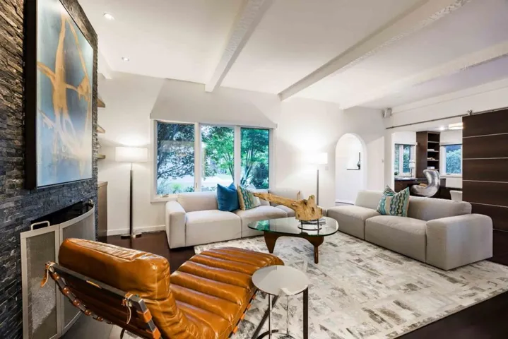 1433 Dana Avenue, Palo Alto, California 94301