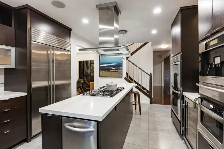 1433 Dana Avenue, Palo Alto, California 94301