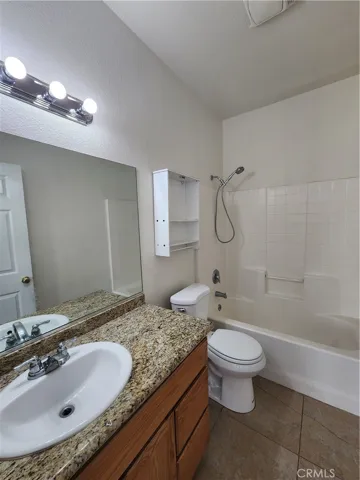 8536 Aspen Avenue B, California City, California 93505