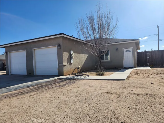 8536 Aspen Avenue B, California City, California 93505