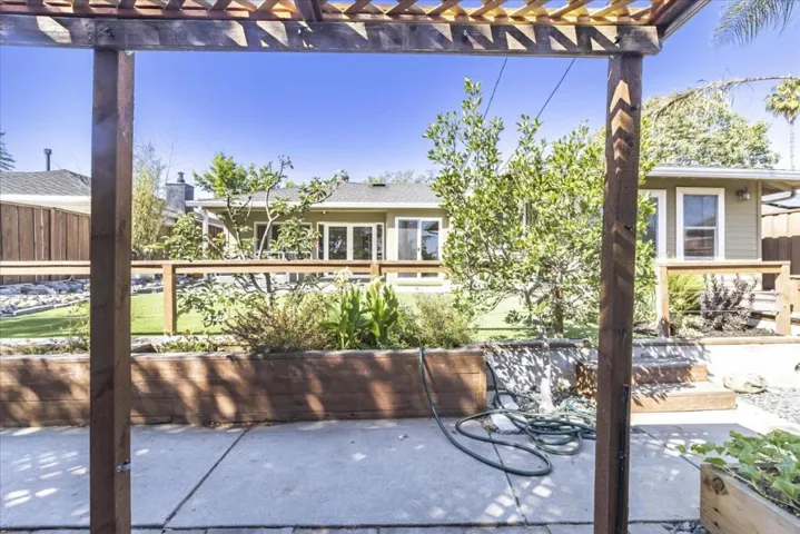 1737 Maryland Street, Redwood City, California 94061