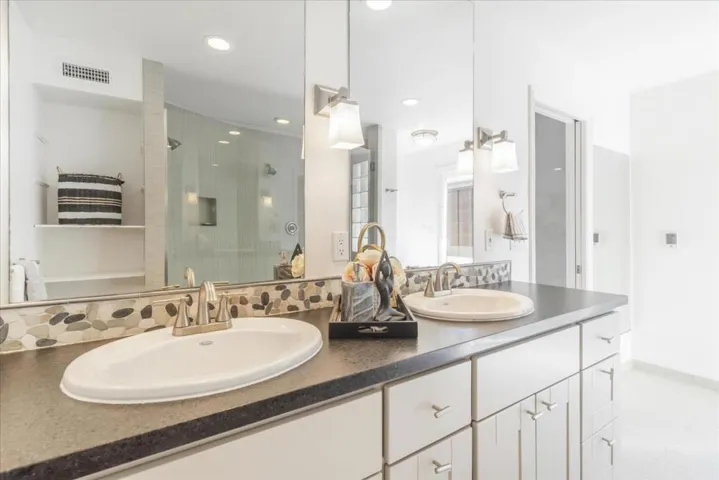 1737 Maryland Street, Redwood City, California 94061
