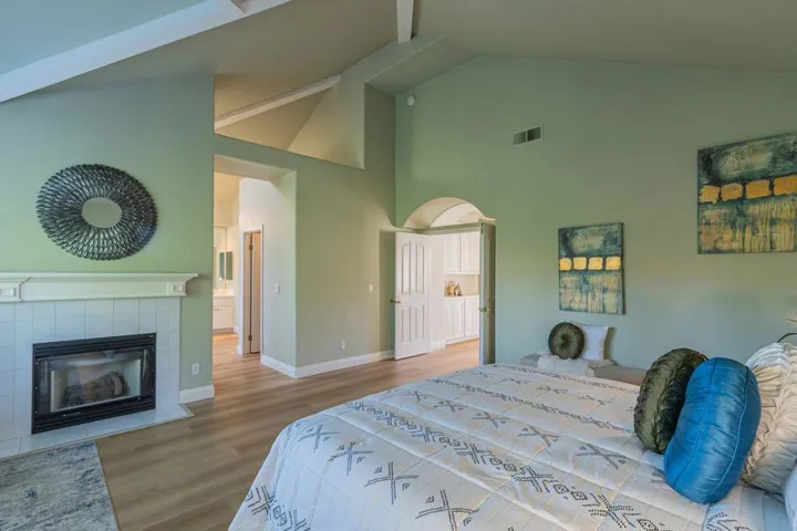2127 Vizcaya Way, Campbell, California 95008