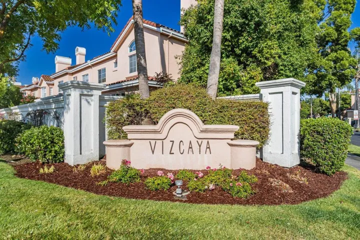2127 Vizcaya Way, Campbell, California 95008
