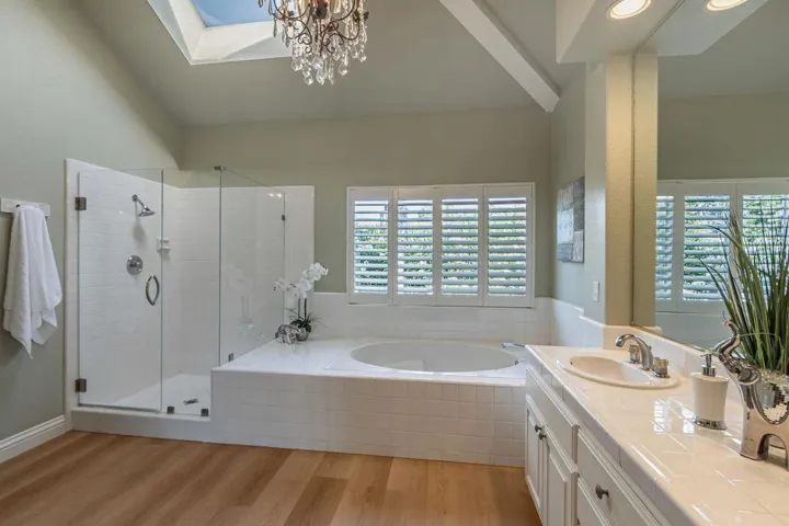 2127 Vizcaya Way, Campbell, California 95008