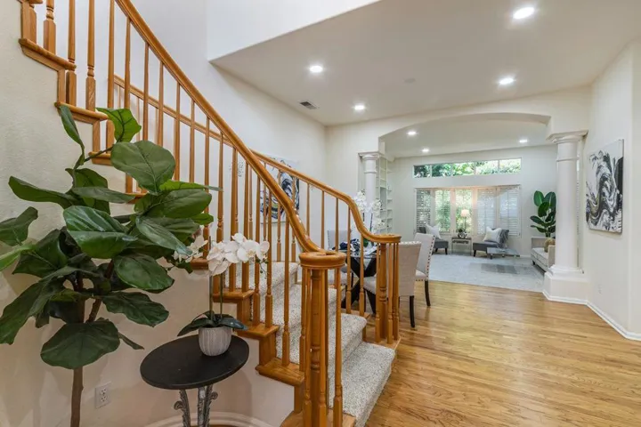 2127 Vizcaya Way, Campbell, California 95008