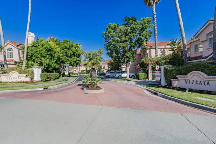 2127 Vizcaya Way, Campbell, California 95008
