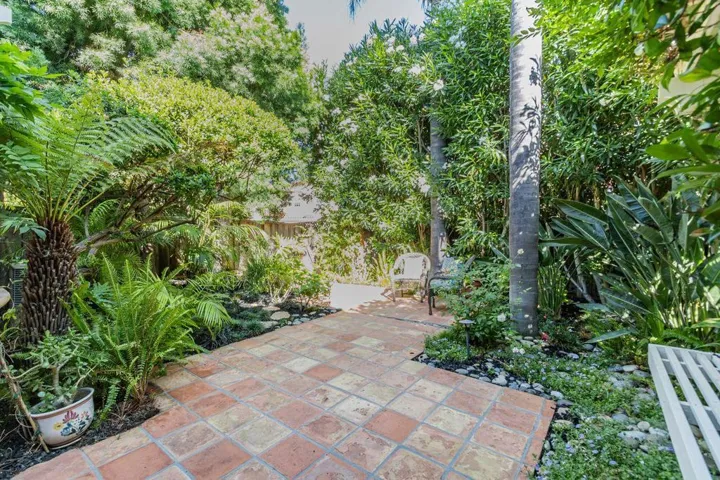 2127 Vizcaya Way, Campbell, California 95008