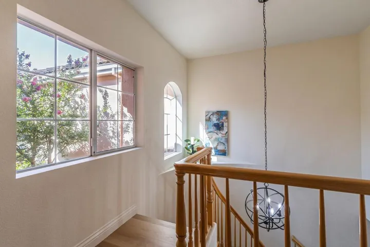 2127 Vizcaya Way, Campbell, California 95008