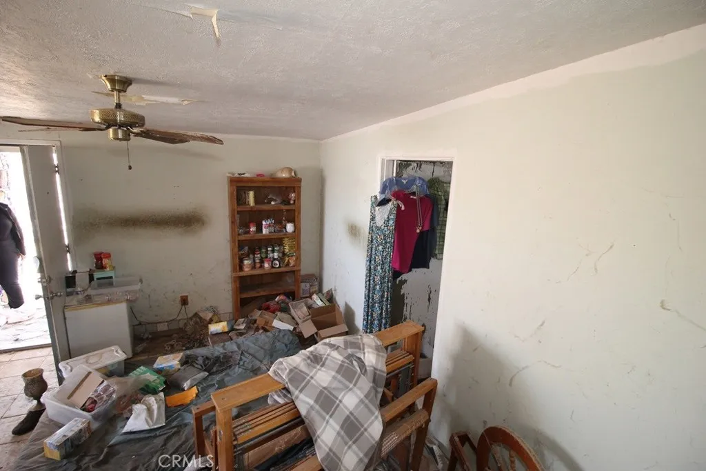 1233 Desert Drive, Needles, California 92363 home-pic-65