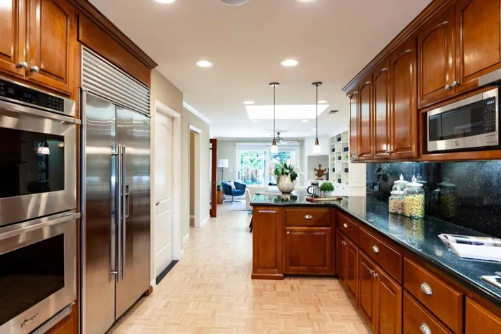 640 Rhodes Drive, Palo Alto, California 94303