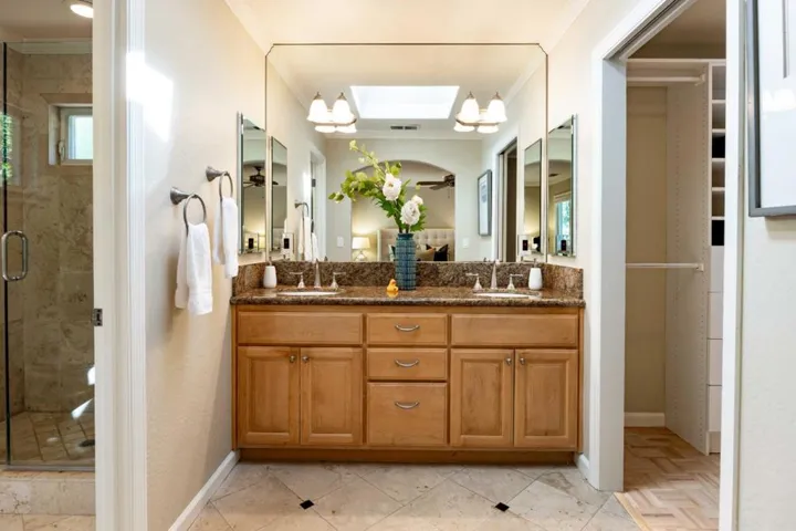 640 Rhodes Drive, Palo Alto, California 94303