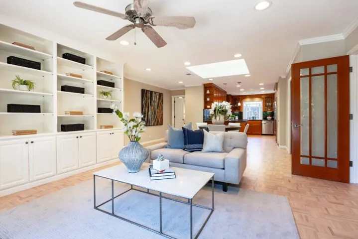 640 Rhodes Drive, Palo Alto, California 94303