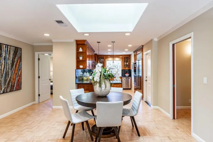 640 Rhodes Drive, Palo Alto, California 94303