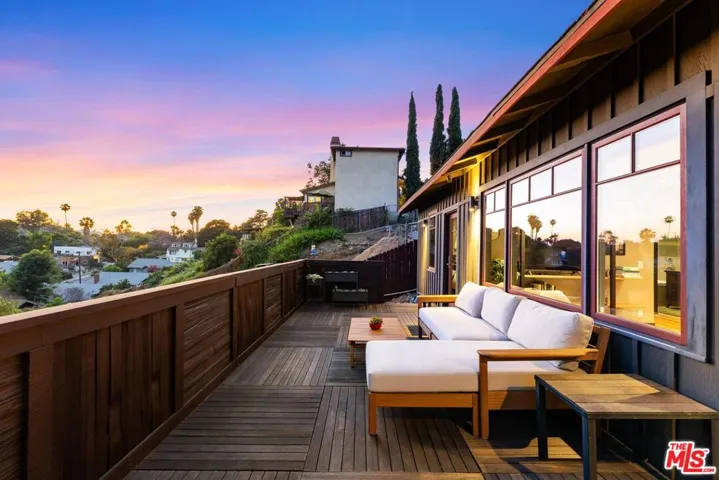 422 Holland Avenue, Los Angeles, California 90042