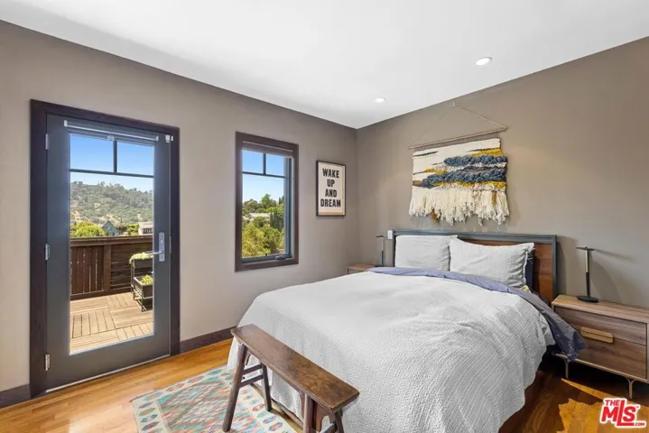 422 Holland Avenue, Los Angeles, California 90042