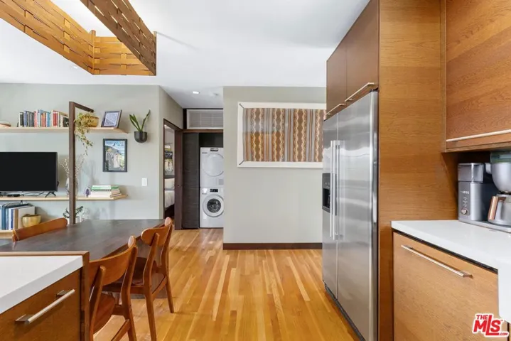 422 Holland Avenue, Los Angeles, California 90042