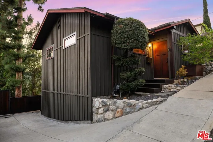 422 Holland Avenue, Los Angeles, California 90042