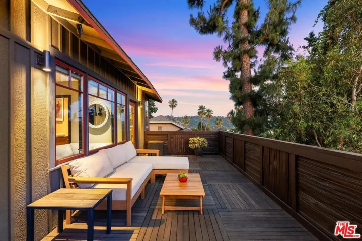 422 Holland Avenue, Los Angeles, California 90042