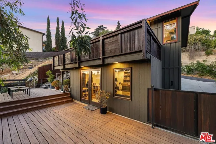 422 Holland Avenue, Los Angeles, California 90042