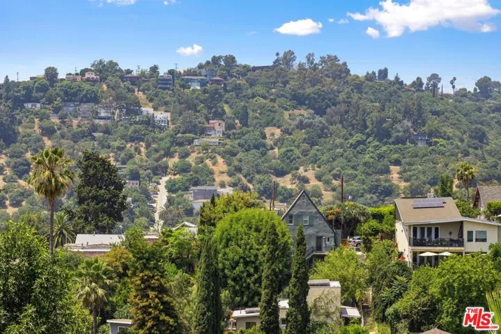 422 Holland Avenue, Los Angeles, California 90042