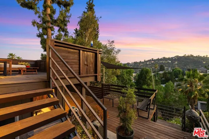 422 Holland Avenue, Los Angeles, California 90042