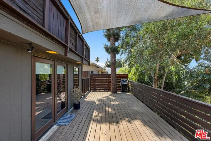 422 Holland Avenue, Los Angeles, California 90042