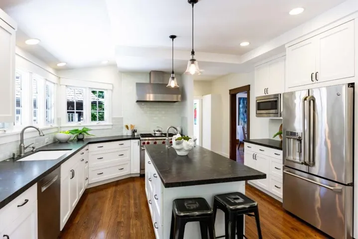 1425 Cowper Street, Palo Alto, California 94301