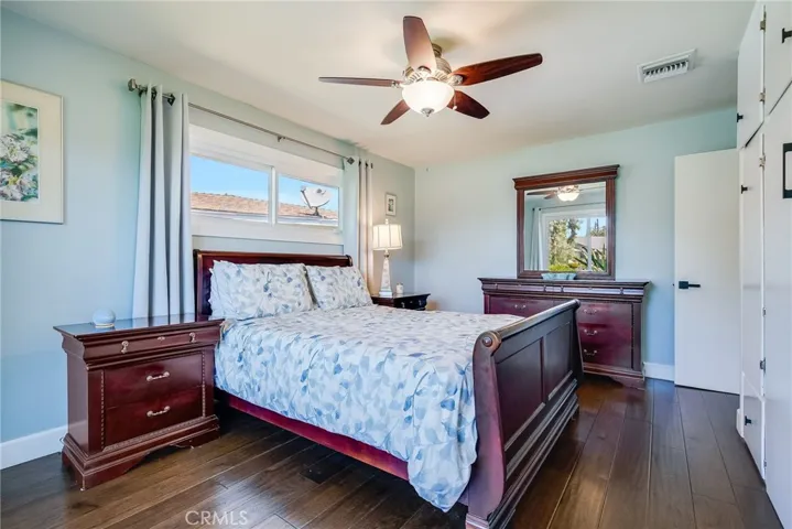 895 La Canada Verdugo Road, Pasadena, California 91103
