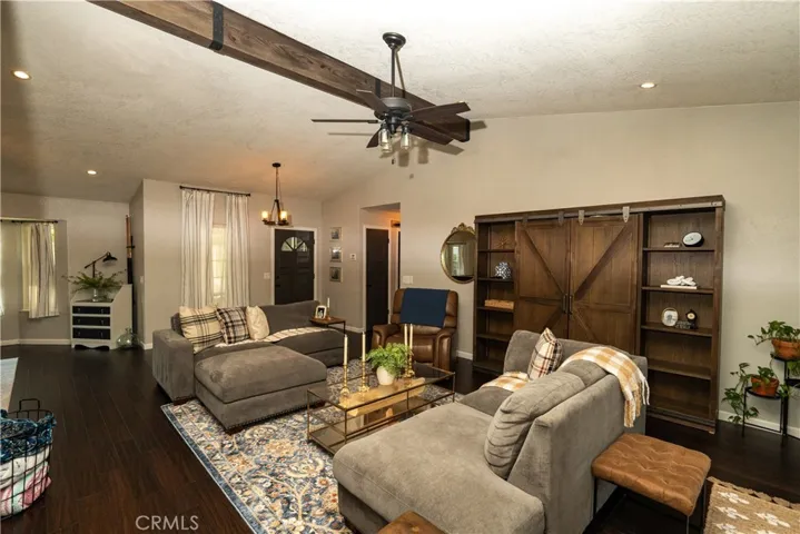 876 Villanova Court, Merced, California 95348