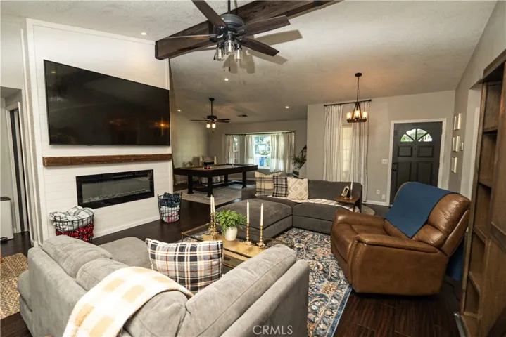 876 Villanova Court, Merced, California 95348
