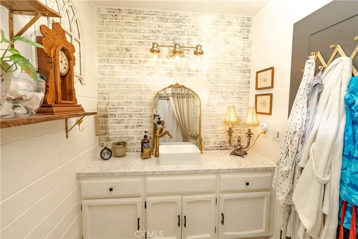 876 Villanova Court, Merced, California 95348